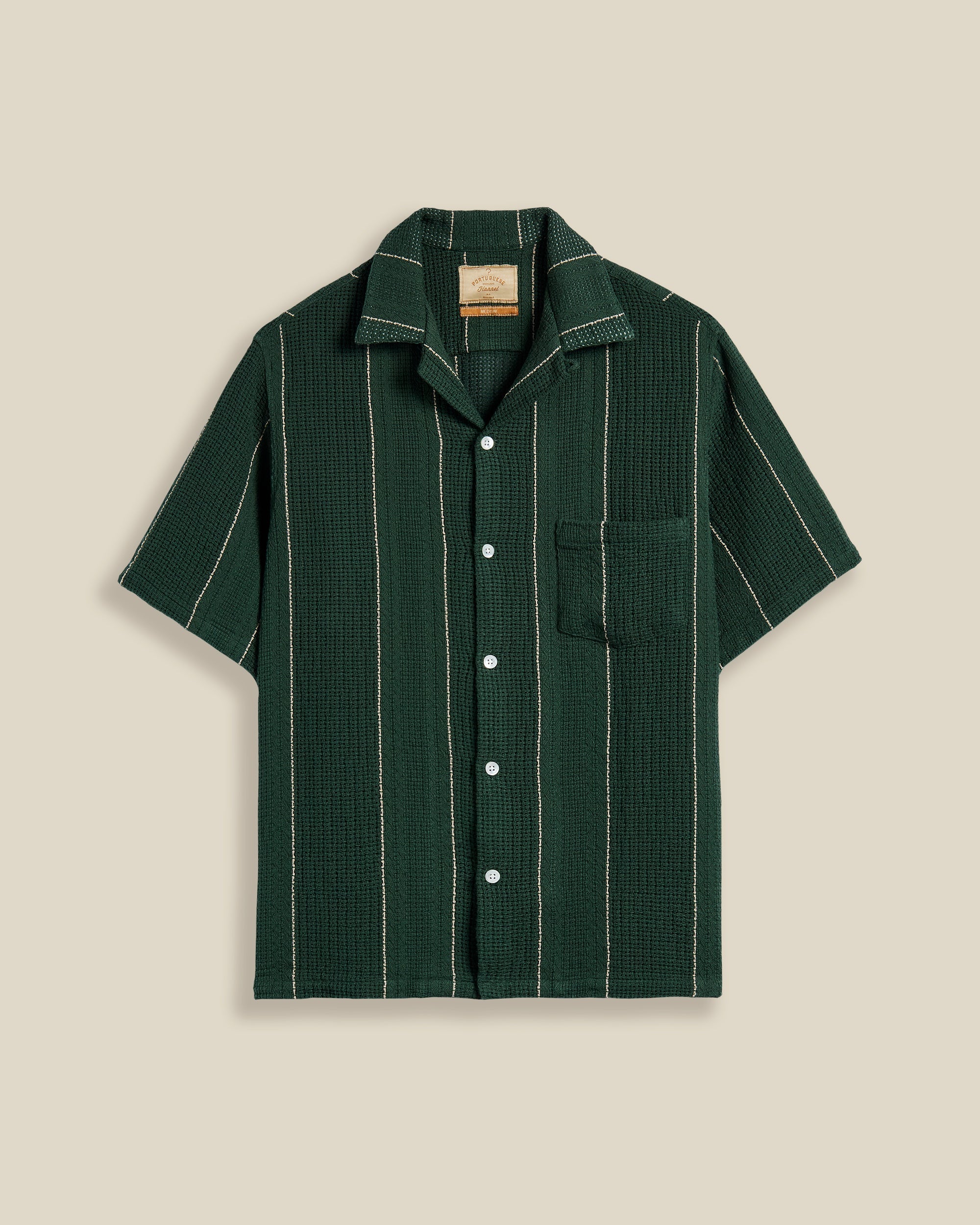 https://cdn.shopify.com/s/files/1/1018/6883/files/Alma_Green_01.jpg?v=1738765807