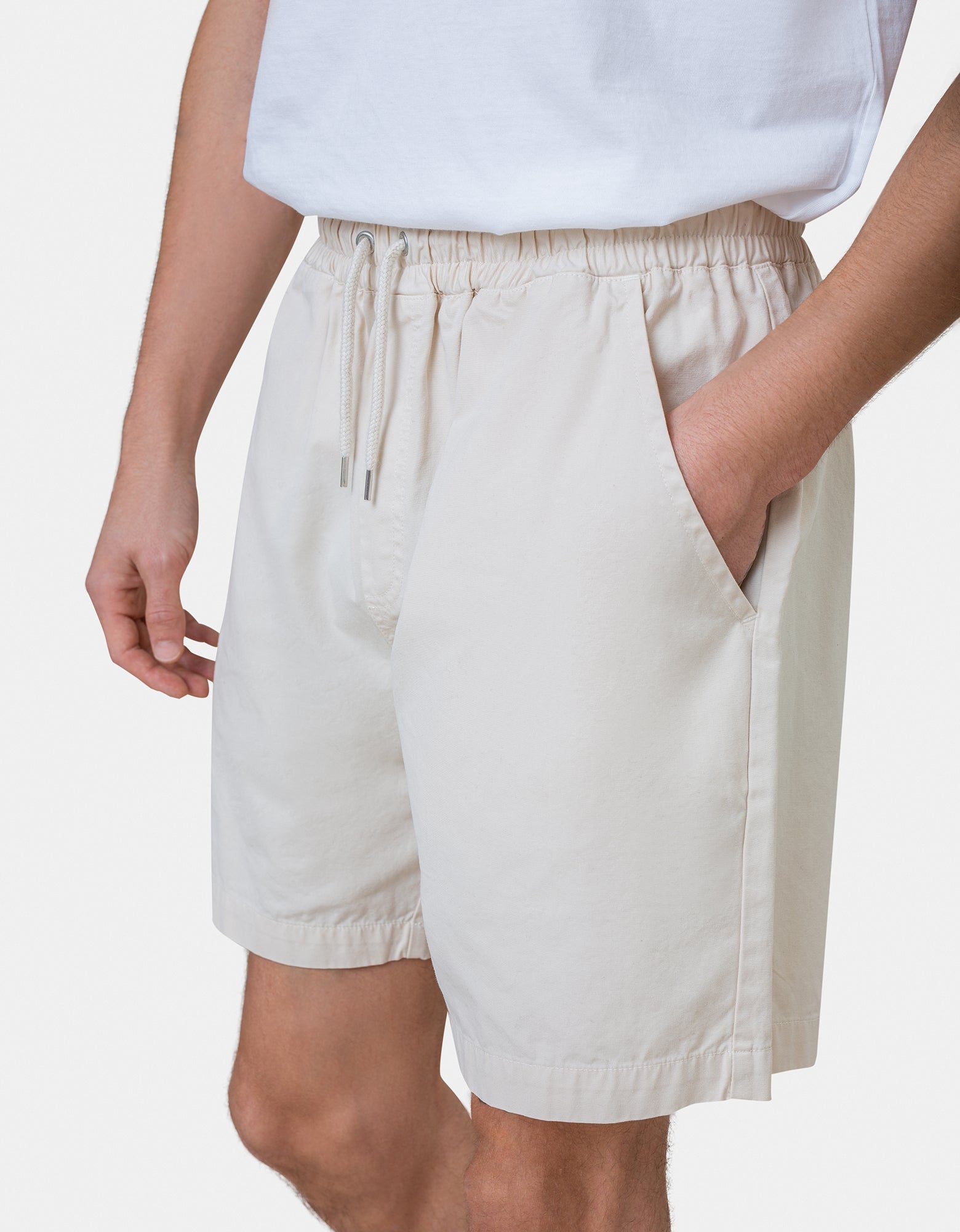 https://cdn.shopify.com/s/files/1/0053/5615/9064/files/Organic_Twill_Shorts-Twill_Shorts-CS4001-Cloudy_Grey-2_f4ded8e1-c756-4c08-9d5b-25a4d609796f.jpg?v=1738234631