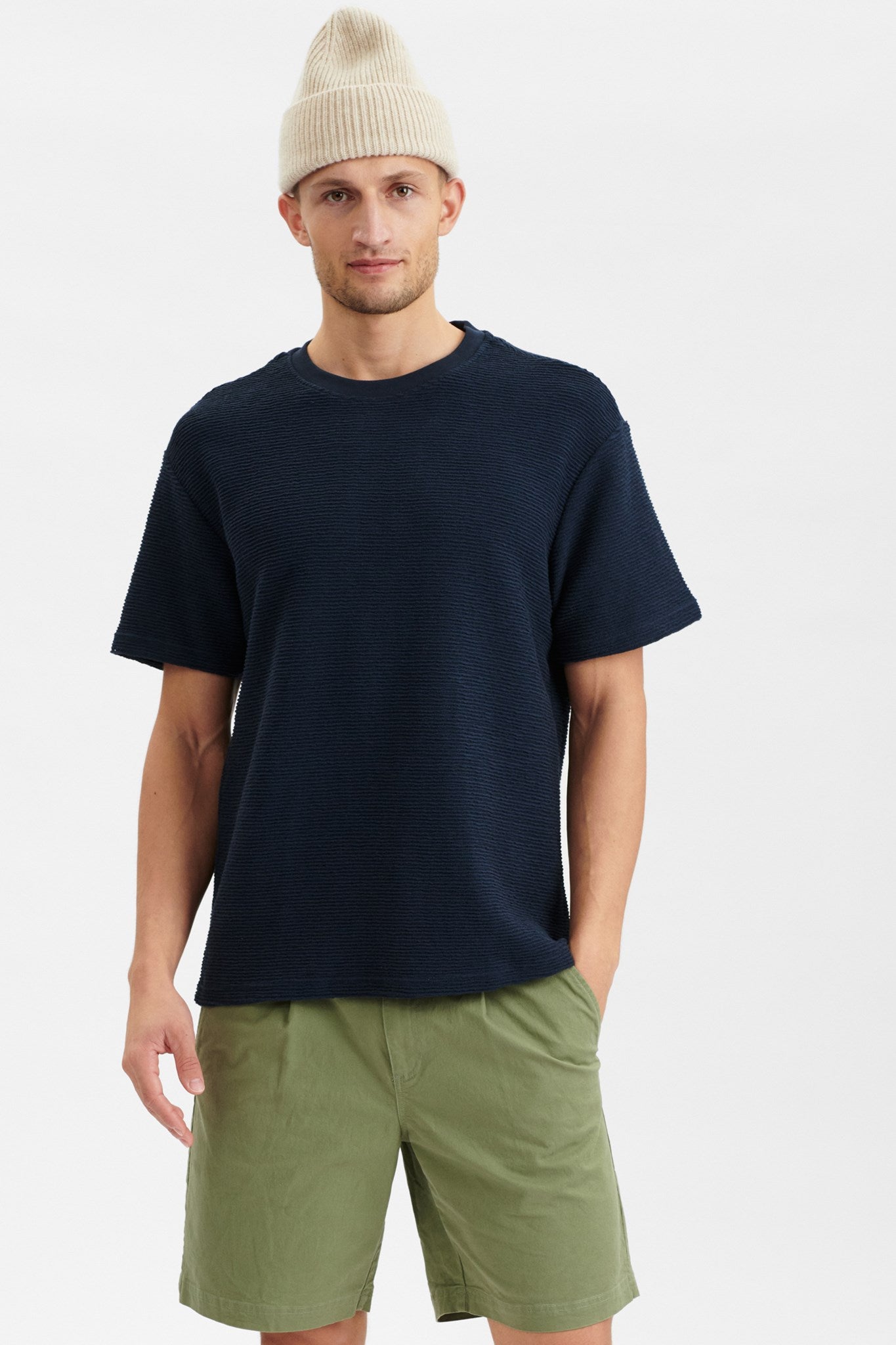 https://cdn.shopify.com/s/files/1/0539/8121/6957/products/900688-3059_8b4da356-d180-4bac-8477-7c945e4017d7.jpg?v=1695981973