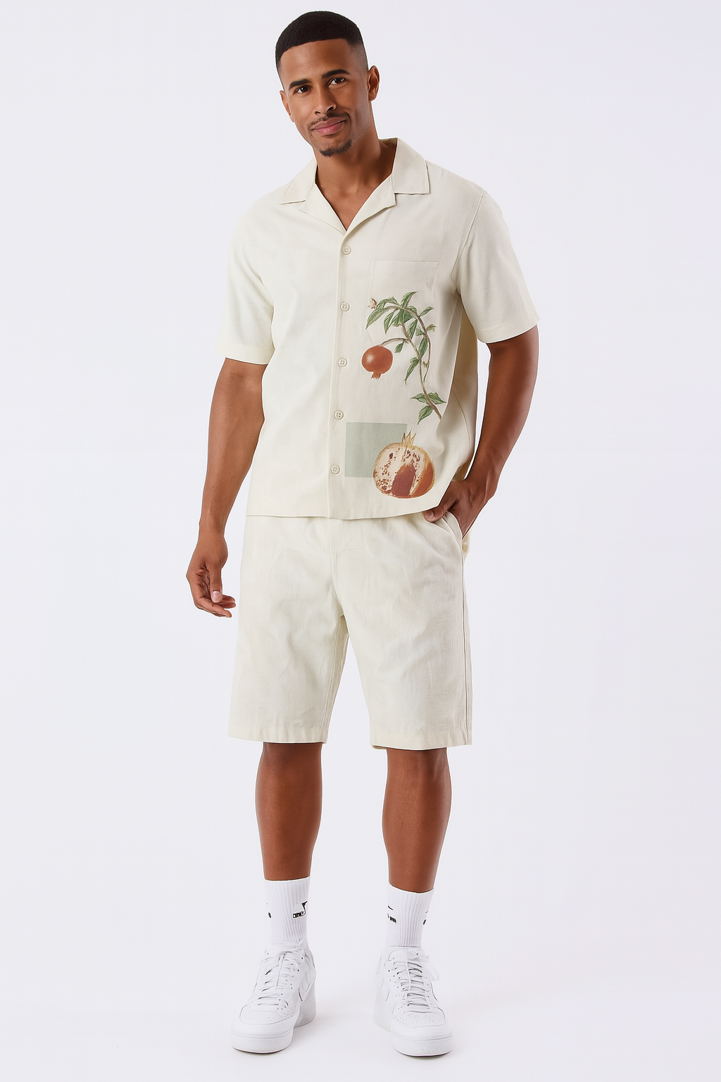 Christian – Lette Sommerbluse Med Perlemorsknapper