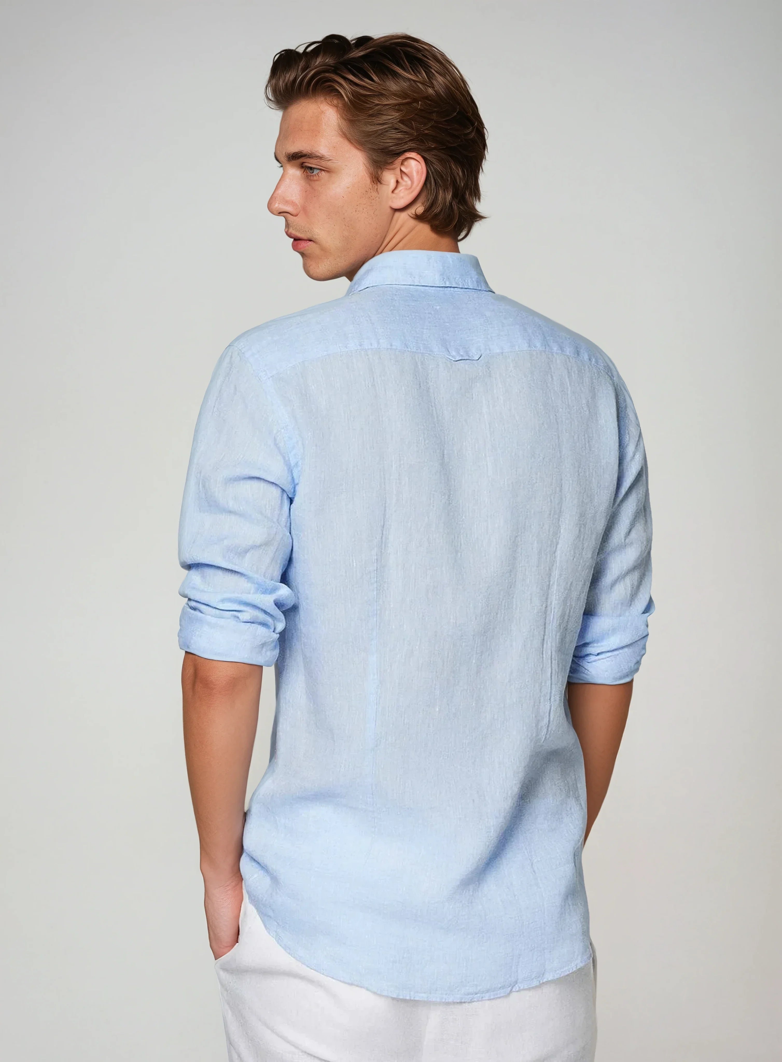 https://cdn.shopify.com/s/files/1/0903/2731/8834/files/Lb_shirt_Ga_4.webp?v=1743764667