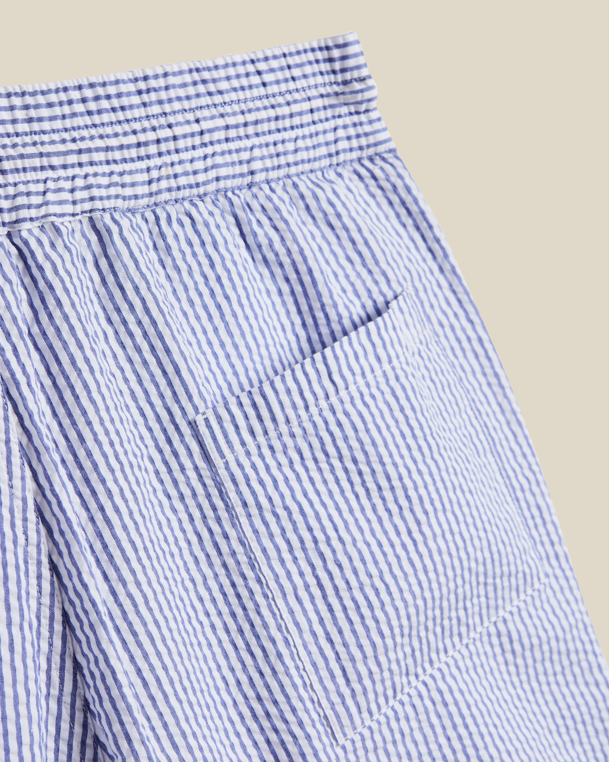 https://cdn.shopify.com/s/files/1/1018/6883/files/Seersucker_Short_14.jpg?v=1739200654